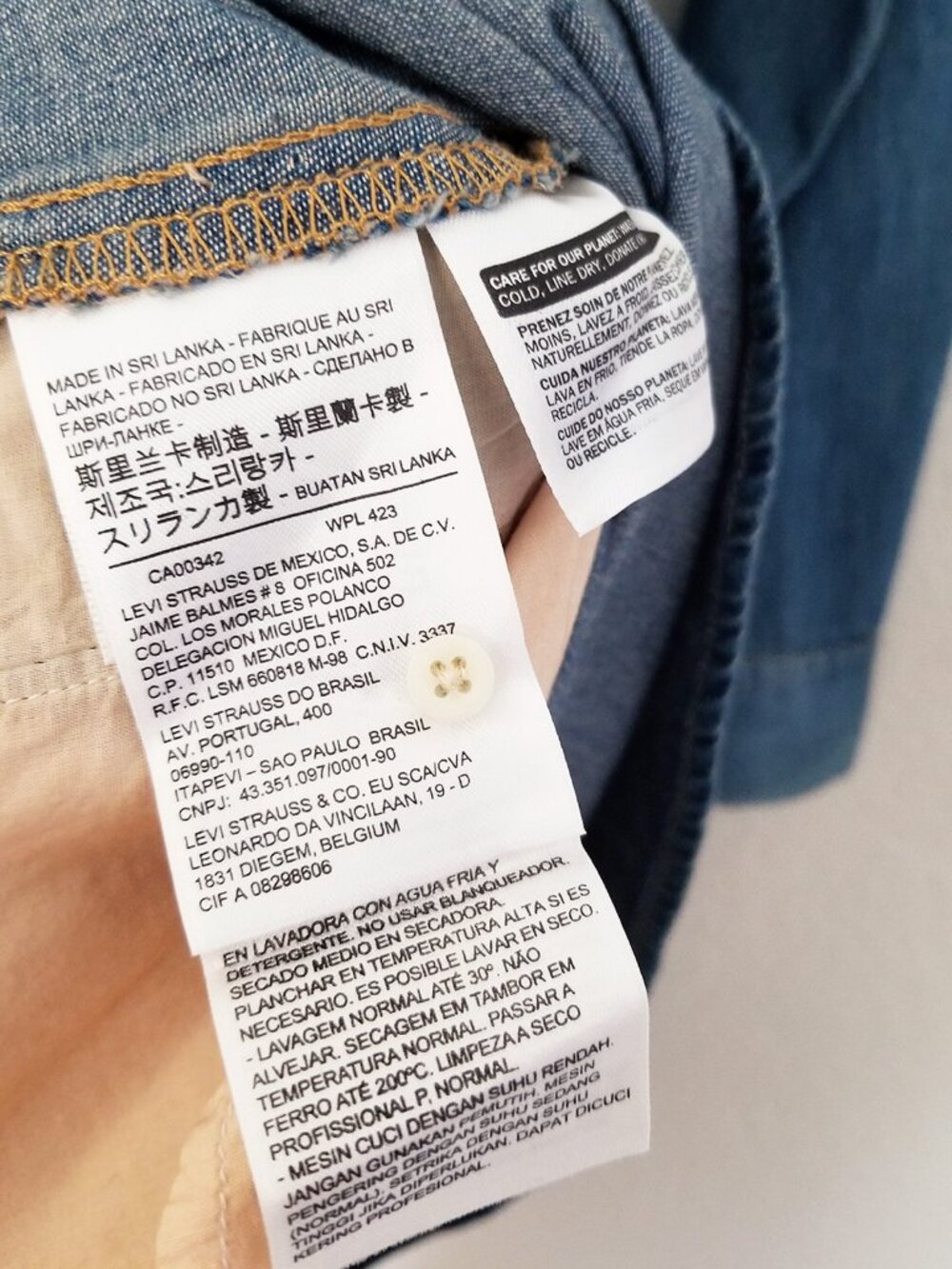 Levi's Chambray Denim Blue Shirt Dress M Western Snap Button Red Tab 100% Cotton - Picture 6 of 15